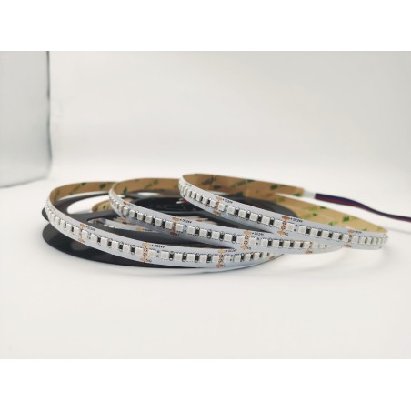 Striscia strip LED SMD 3838 5 metri RGB 168 LED 24W IP20