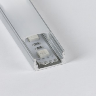Profilo In Alluminio Per Strip Led 17x8 IP20